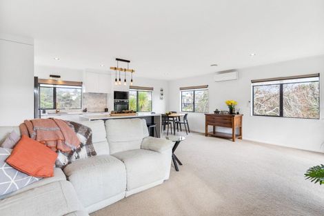 Photo of property in 1/19 Drome View Place, Beach Haven, Auckland, 0626