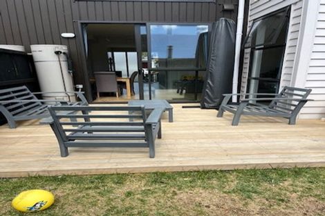 Photo of property in 2c Finnerty Avenue, Bucklands Beach, Auckland, 2014