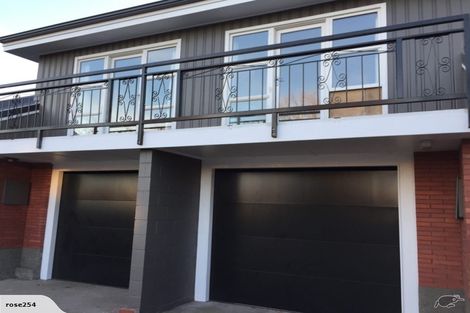 Photo of property in 2/1a Glandovey Road, Fendalton, Christchurch, 8052