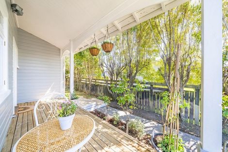 Photo of property in 14 Granville Street, Silverstream, Upper Hutt, 5019