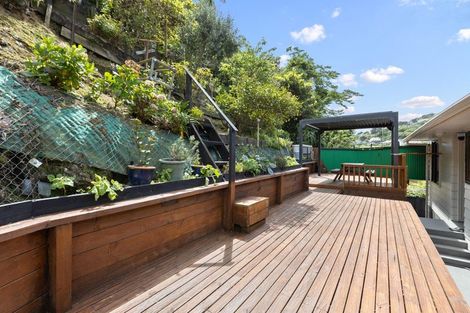 Photo of property in 52 Hathaway Avenue, Karori, Wellington, 6012