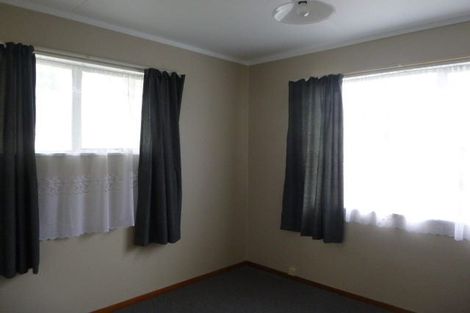 Photo of property in 1 Yates Street, Otaki Beach, Otaki, 5512