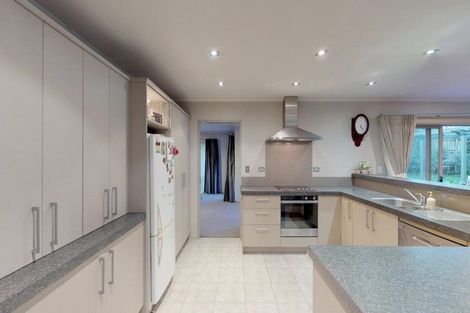 Photo of property in 10 Parkhaven Drive, Rosehill, Papakura, 2113