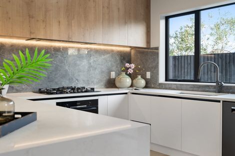 Photo of property in 71b Matipo Road, Te Atatu Peninsula, Auckland, 0610