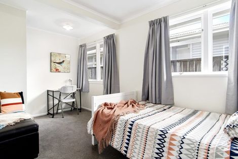 Photo of property in 90 Bellevue Road, Brookfield, Tauranga, 3110