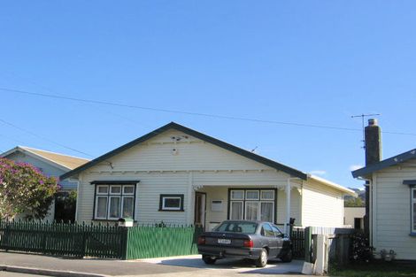 Photo of property in 21 Plunket Avenue, Petone, Lower Hutt, 5012