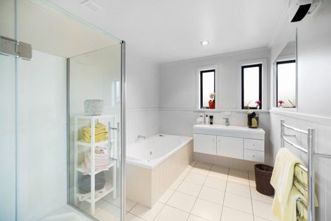 Photo of property in 15 Sunhaven Cove, Cromwell, 9310