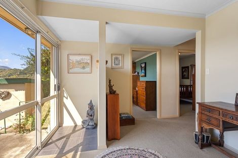 Photo of property in 22 Matipo Terrace, Toi Toi, Nelson, 7010