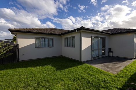 Photo of property in 13b Hinton Road, Taradale, Napier, 4112