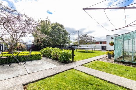 Photo of property in 39 Eglinton Street, Winton, 9720