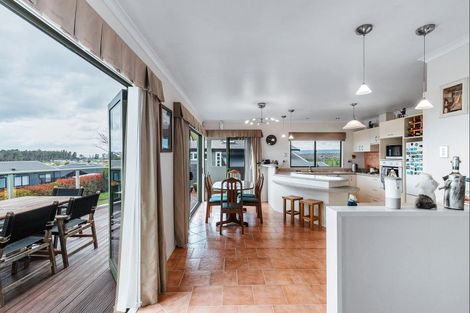 Photo of property in 91 Kahotea Drive, Motuoapa, 3382