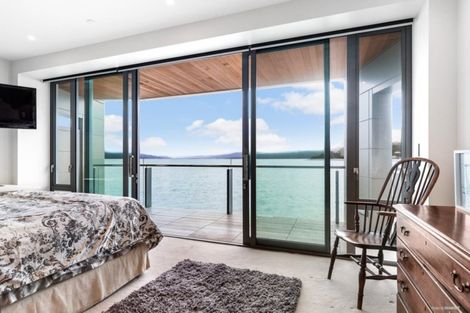 Photo of property in Clyde Quay Wharf, 2d/1 Clyde Quay Wharf, Te Aro, Wellington, 6011