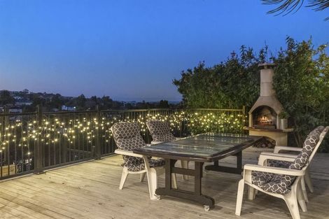 Photo of property in 40 Awaruku Road, Torbay, Auckland, 0630