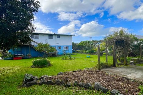 Photo of property in 22 Shoemaker Road, Waipu, 0510