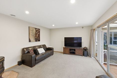 Photo of property in 16 Pethig Place, Halswell, Christchurch, 8025