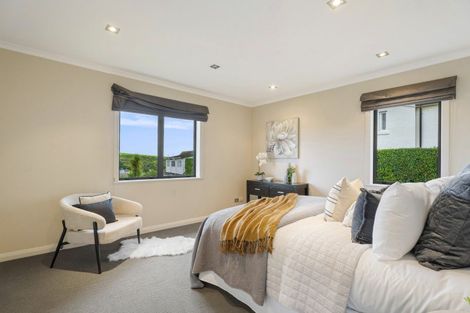 Photo of property in 10 Ronaki Road, Mission Bay, Auckland, 1071