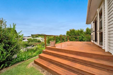 Photo of property in 7 Whakawhiti Street, Marfell, New Plymouth, 4310