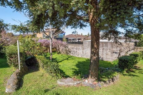 Photo of property in 67a Pitau Road, Mount Maunganui, 3116