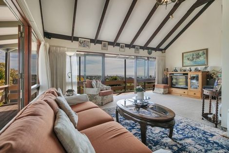 Photo of property in 7 Galaxy Drive, Mairangi Bay, Auckland, 0630