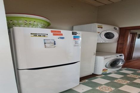 Photo of property in 194 Lascelles Street, Saint Leonards, Hastings, 4120