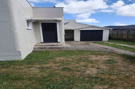Photo of property in 129 Cambridge Street, Levin, 5510