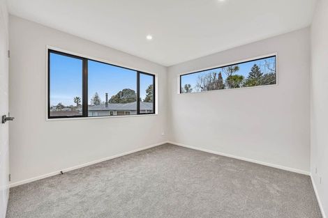 Photo of property in 29d Rotoiti Avenue, Pakuranga Heights, Auckland, 2010