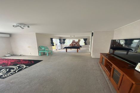 Photo of property in 43 Mcquarrie Avenue, Wattle Downs, Auckland, 2103