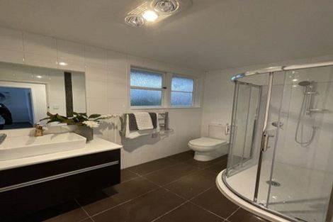 Photo of property in 49 Price Crescent, Mount Wellington, Auckland, 1060