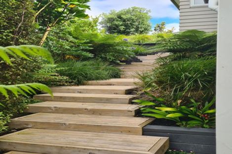 Photo of property in 104 Tukere Drive, Whangamata, 3620