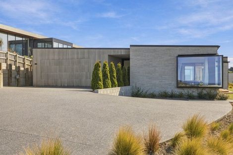Photo of property in 19 Rauhea Lane, Clifton, Christchurch, 8081