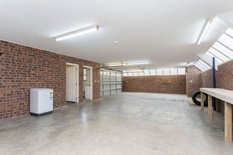 Photo of property in 113 Waimairi Road, Ilam, Christchurch, 8041