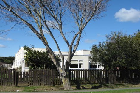 Photo of property in 183 High Street, Bulls, 4818