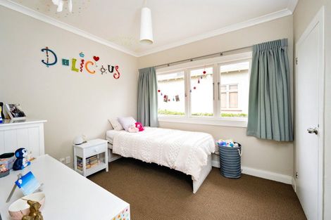 Photo of property in 709 Avenue Road West, Saint Leonards, Hastings, 4120