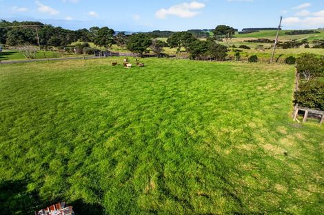 Photo of property in 259 Mairetahi Road, South Head, Helensville, 0874