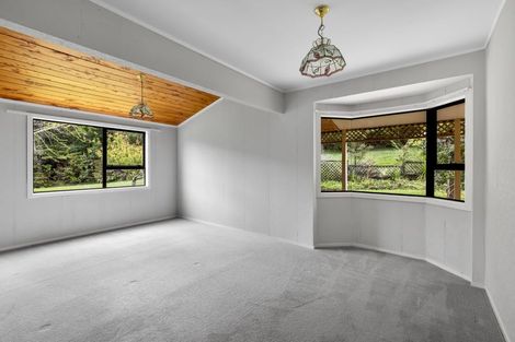 Photo of property in 117 Brick Bay Drive, Sandspit, Warkworth, 0982