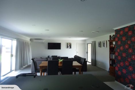 Photo of property in 31 Harbour Crest Drive, Waiuku, 2123