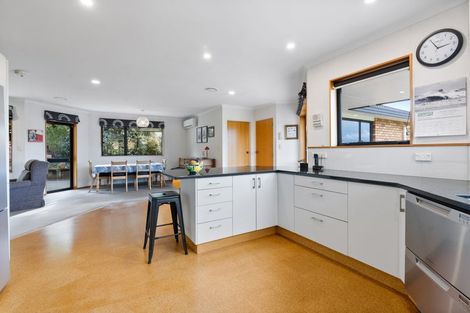 Photo of property in 18c Ashmore Drive, Frankleigh Park, New Plymouth, 4310