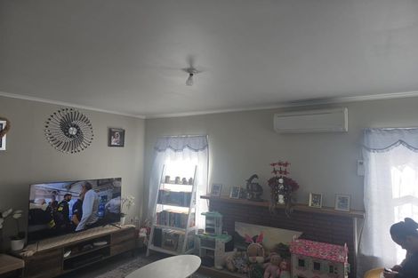 Photo of property in 38 Graeme Avenue, Mangere East, Auckland, 2024