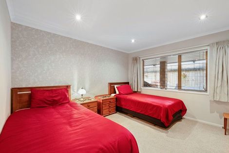 Photo of property in 8 Margaret Alice Close, Whalers Gate, New Plymouth, 4310