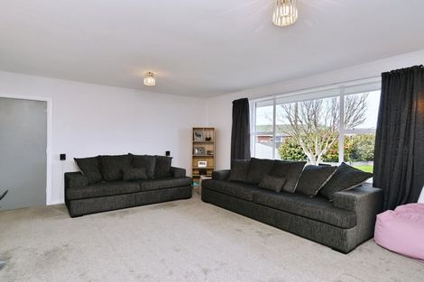 Photo of property in 7 Barclay Place, Burwood, Christchurch, 8061