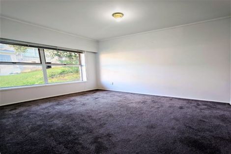 Photo of property in 1/14 Kathleen Street, Totara Vale, Auckland, 0627