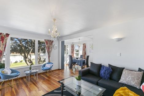 Photo of property in 9 Ahuriri Street, Strathmore Park, Wellington, 6022