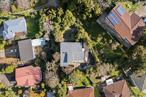 Photo of property in 1 Fyvie Avenue, Tawa, Wellington, 5028