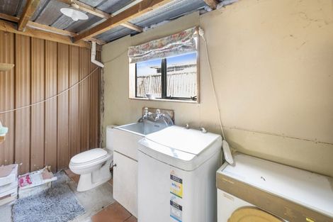 Photo of property in 4 Tuki Street, Tauranga Taupo, Turangi, 3382