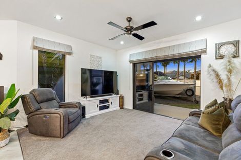 Photo of property in 43 Oceania Sands Way, Papamoa Beach, Papamoa, 3118