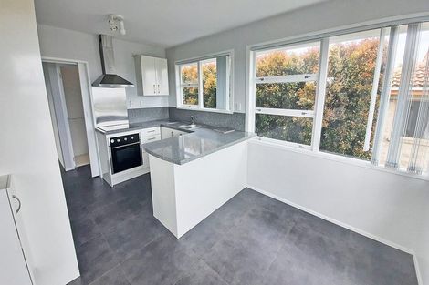 Photo of property in 1/223 Eskdale Road, Birkenhead, Auckland, 0626