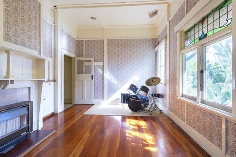 Photo of property in 9 County Place, Tirau, 3410