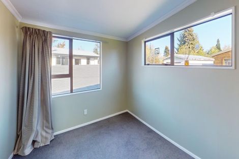 Photo of property in 10 Fraser Crescent, Twizel, 7901