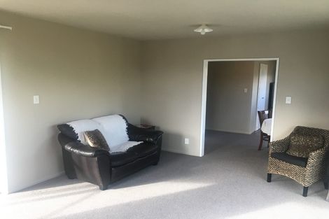 Photo of property in 2/19 Resolution Place, Bryndwr, Christchurch, 8053