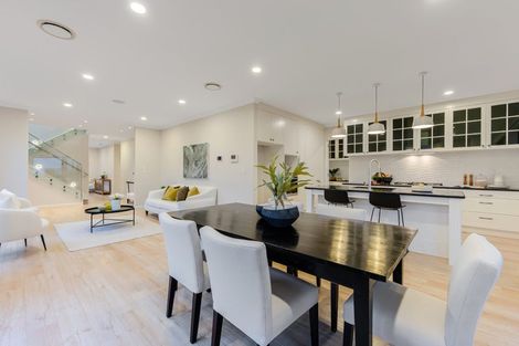 Photo of property in 21 Tawatawa Street, Long Bay, Auckland, 0630